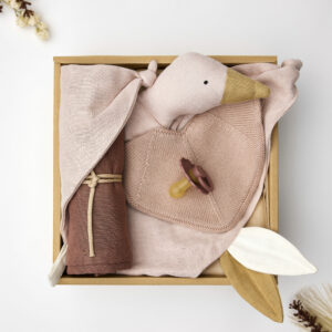 Cuddle up box - Shades of Blushing Rose